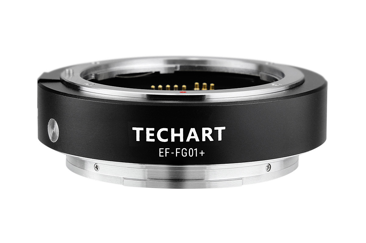 本日発売開始！　「TECHART／キヤノンEFレンズを富士フイルムGマウントに変換する電子マウントアダプター『EF-FG01+』」